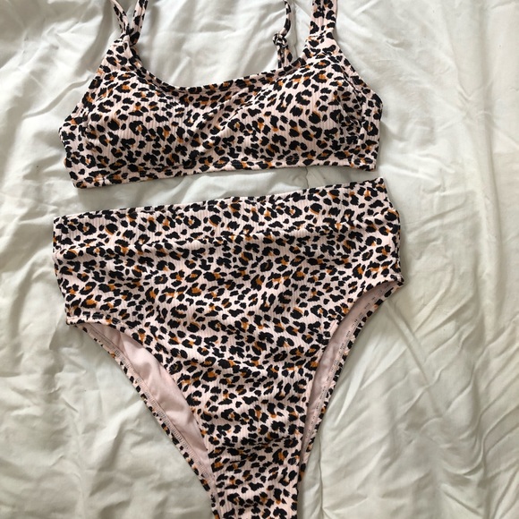 2piece leopard bathing suit from target never worn - Picture 1 of 6